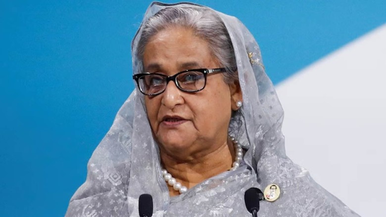 আপা আর ফিরছেন না, নেতৃত্বের বাইরে শেখ পরিবার