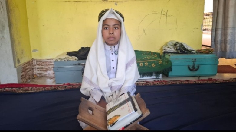 হাতিয়ায় ১০ বছরের শিশুর ৬ মাসে কুরআনের হাফেজ